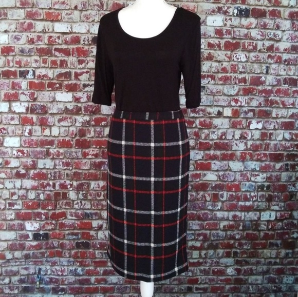➡️SALE ♡Plaid Pencil Skirt - Picture 2 of 2